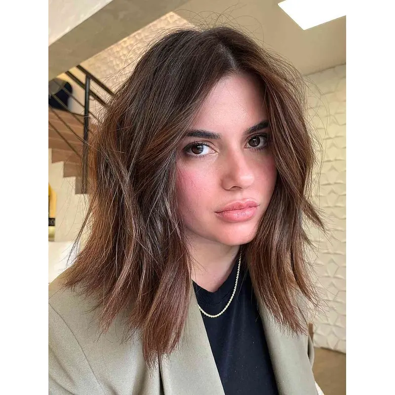 Medium Length Wavy Wigs Lace Front Synthetic Wigs Without Bangs Wigs