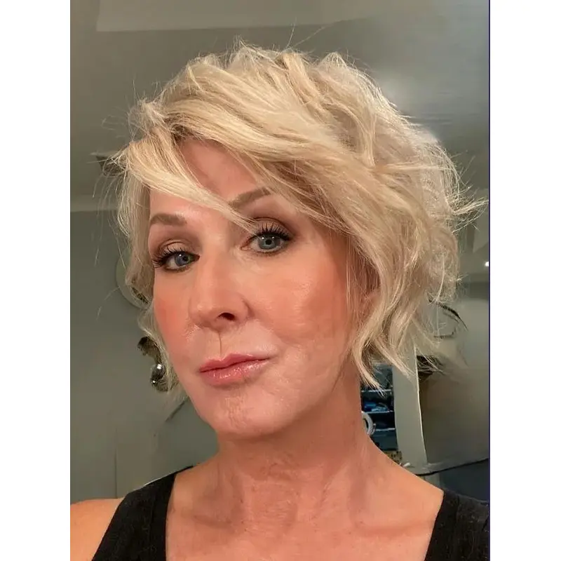 Blonde Short Hair Wigs With Bangs 6" Lace Front Wigs