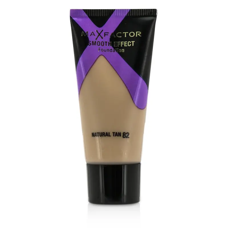 Max Factor Smooth Effect Foundation - #82 Natural Tan  30ml/1oz