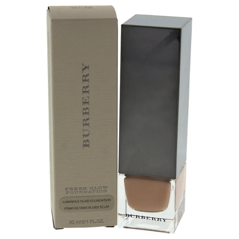 Burberry Fresh Glow Foundation Sunscreen Broad Spectrum SPF 12 - # 20 Ochre by Burberry for Women - 1 oz Foundation