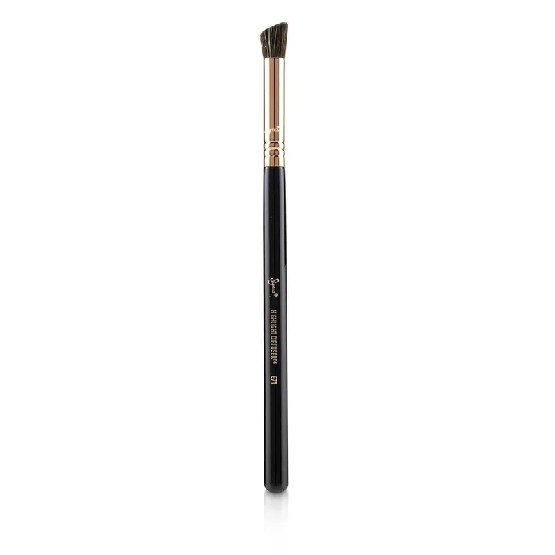 Sigma Beauty E71 Highlight Diffuser Brush - # Copper