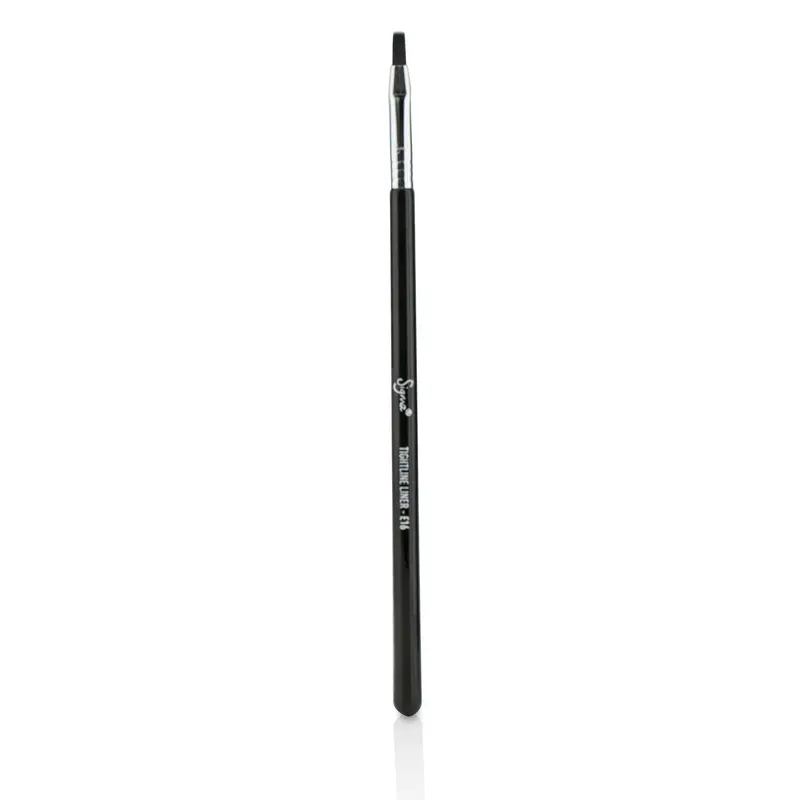 Sigma Beauty E16 Tightline Liner Brush